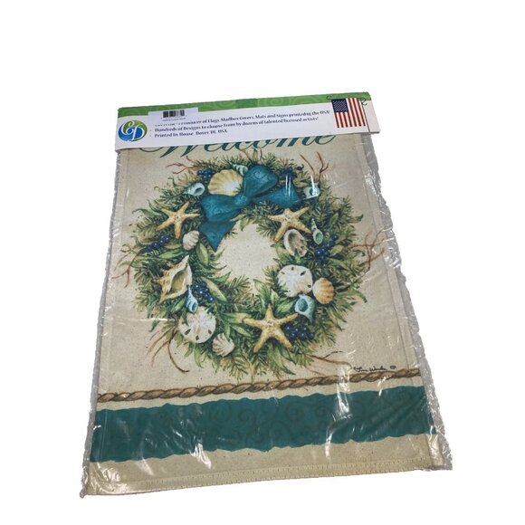 Coastal Christmas Garden Flag Holiday Party Banner Sea Shell Wreath Winter Decor - Picture 2 of 4
